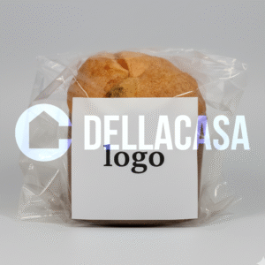 Confezione in cellophane con etichetta 5x5 cm interamente personalizzabile applicata sul fronte - Panettoncino 100g